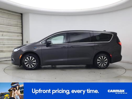 Gray 2023 Chrysler Pacifica Hybrid Touring L
