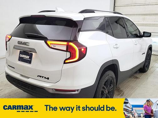 2022 GMC Terrain AT4