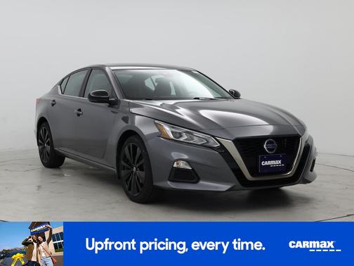 2020 Nissan Altima SR