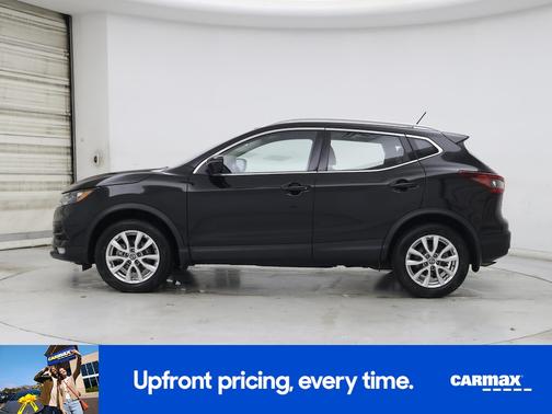 2022 Nissan Rogue Sport SV