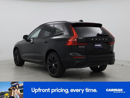 2023 Volvo XC60 B5 Plus Dark Theme
