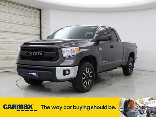 2017 Toyota Tundra SR5