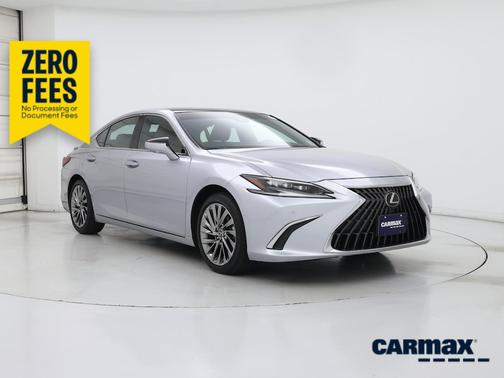 Silver 2025 Lexus ES 350 Ultra Luxury
