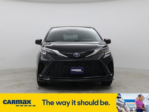2021 Toyota Sienna XSE