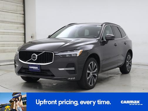 2022 Volvo XC60 B5 Momentum