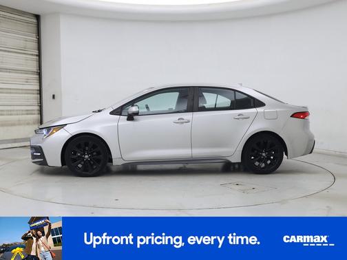 Silver 2021 Toyota Corolla SE