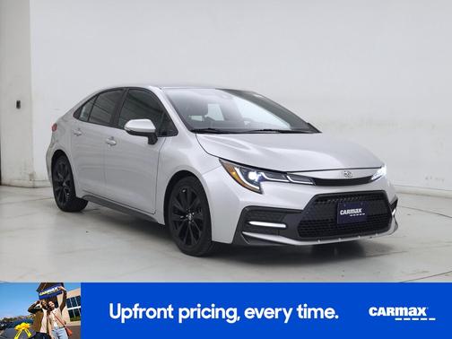 Silver 2021 Toyota Corolla SE