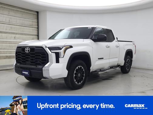 White 2024 Toyota Tundra SR5