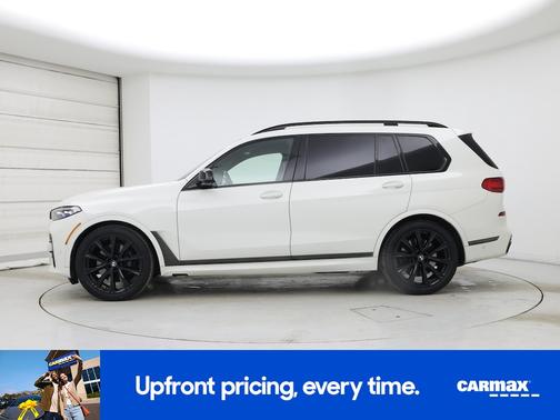 White 2021 BMW X7 M50i
