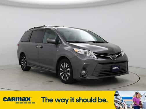 2018 Toyota Sienna XLE Premium
