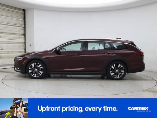 2018 Buick Regal TourX Essence