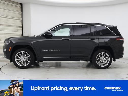 2023 Jeep Grand Cherokee Summit