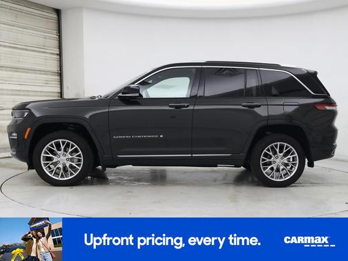 2023 Jeep Grand Cherokee Summit