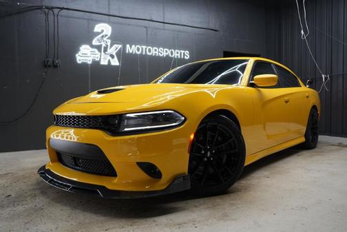 2017 Dodge Charger SRT 392