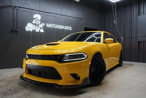 2017 Dodge Charger SRT 392