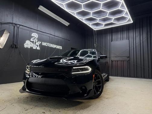 Pitch Black Clearcoat 2019 Dodge Charger GT