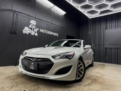 2013 Hyundai Genesis Coupe 2.0T Premium