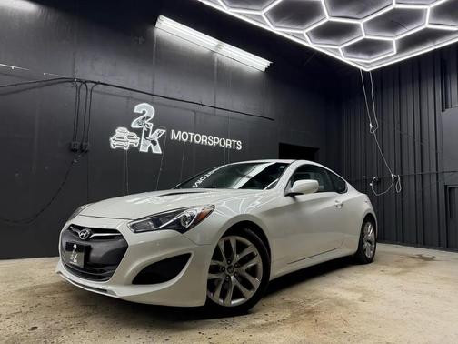 2013 Hyundai Genesis Coupe 2.0T Premium
