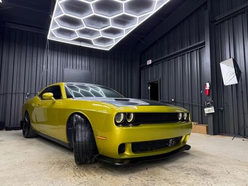 2015 Dodge Challenger R/T Plus