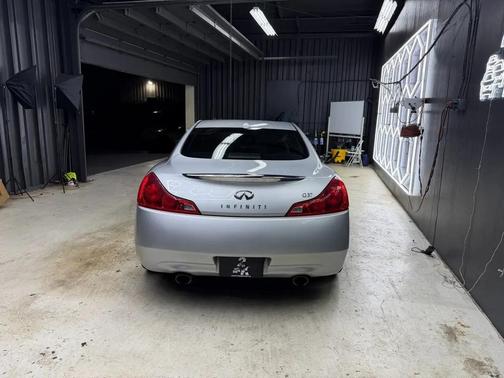 2009 INFINITI G37 Journey