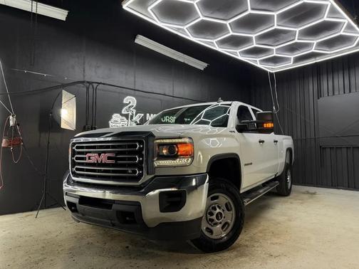 Summit White 2017 GMC Sierra 2500 Base