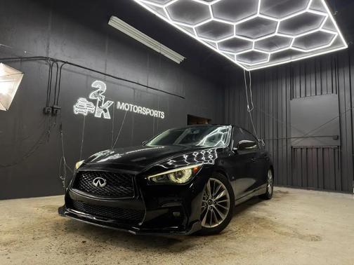 Black 2018 INFINITI Q50 3.0t LUXE