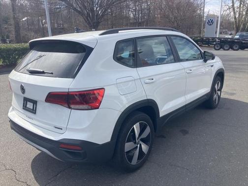 2024 Volkswagen Taos 1.5T S
