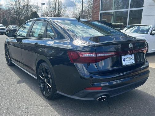Deep Black Pearl Effect 2025 Volkswagen Jetta GLI 2.0T Autobahn