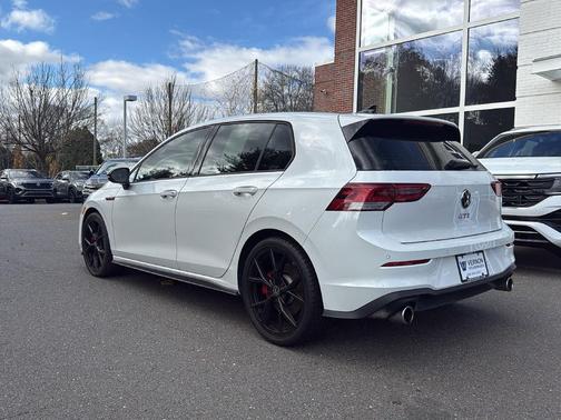 2024 Volkswagen Golf GTI 2.0T 380 S