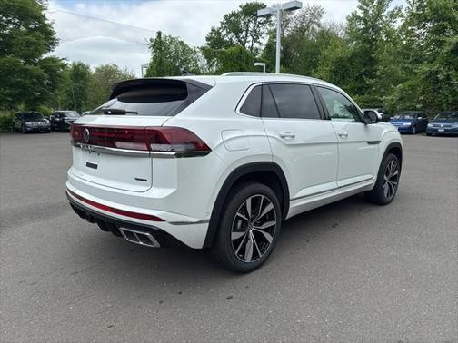 2025 Volkswagen Atlas Cross Sport 2.0T SEL Premium