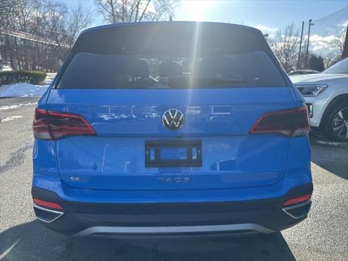 2024 Volkswagen Taos 1.5T SE