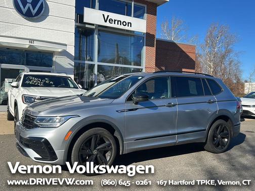 2023 Volkswagen Tiguan 2.0T SE R-Line Black