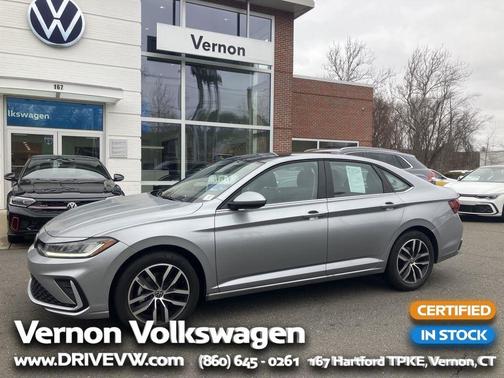2025 Volkswagen Jetta 1.5T SE