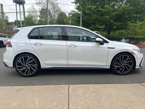 2024 Volkswagen Golf GTI 2.0T S DSG