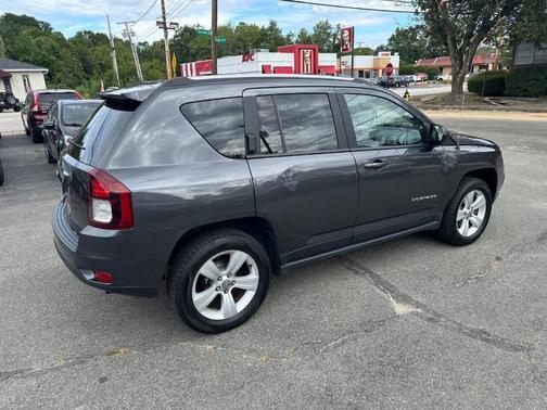 2017 Jeep Compass Sport