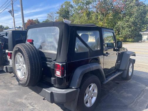 2016 Jeep Wrangler Sport