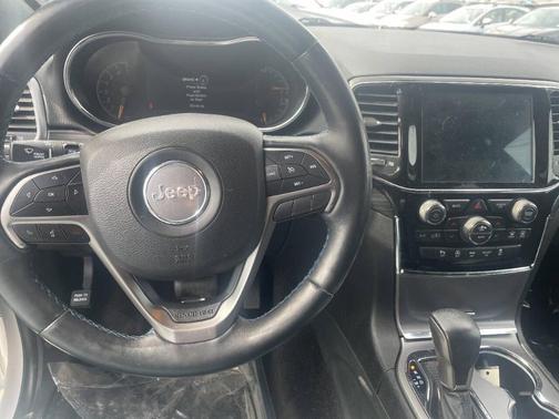 2019 Jeep Grand Cherokee Upland