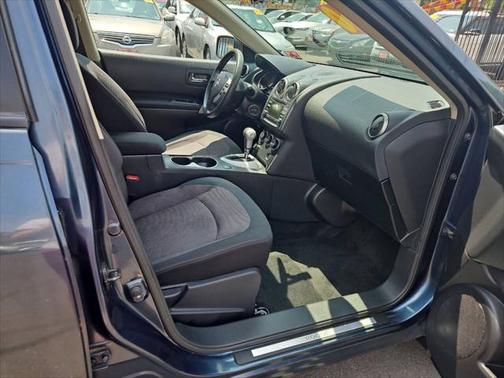 2013 Nissan Rogue SV