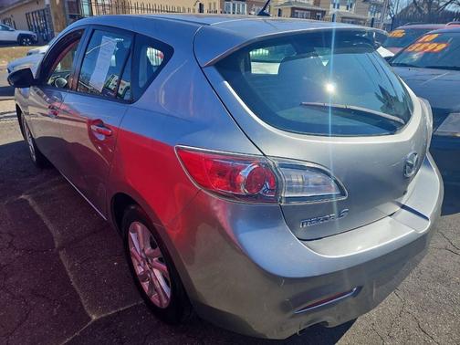 2013 Mazda Mazda3 i Touring