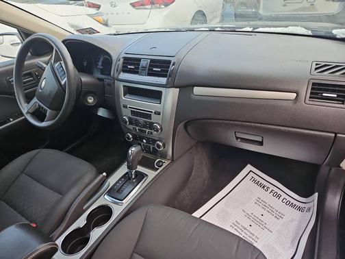 2012 Ford Fusion SE