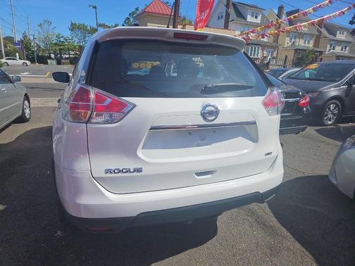 2016 Nissan Rogue S