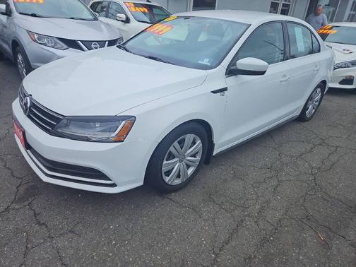 White 2017 Volkswagen Jetta 1.4T S
