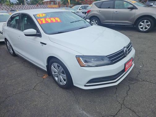 White 2017 Volkswagen Jetta 1.4T S