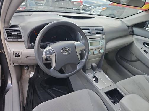 2007 Toyota Camry LE V6