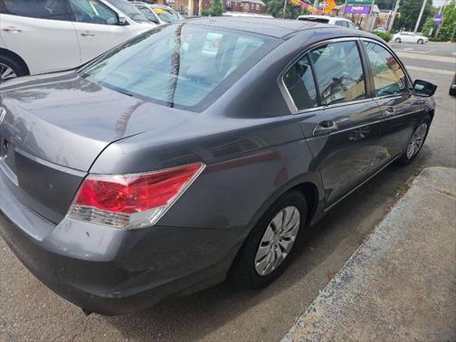 2010 Honda Accord LX 4dr Sedan 5A