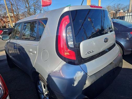 2014 Kia Soul +