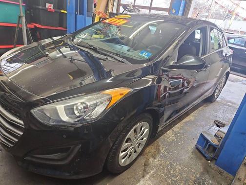 2016 Hyundai Elantra GT Base