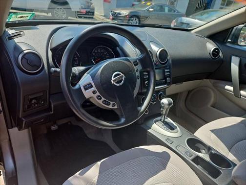 2012 Nissan Rogue SV