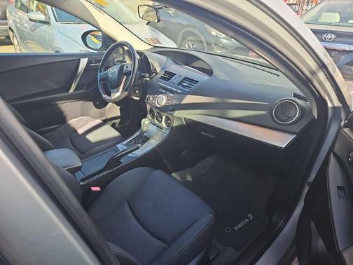 2011 Mazda Mazda3 s Sport