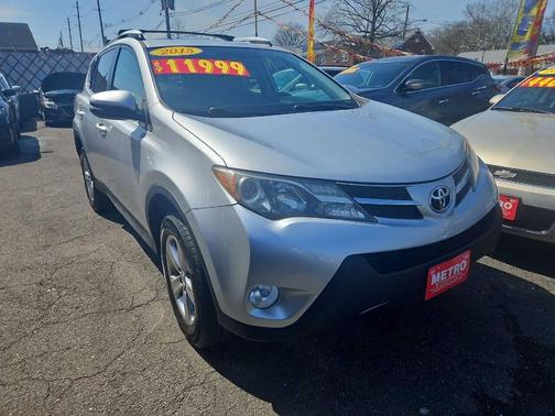 Silver 2015 Toyota RAV4 XLE